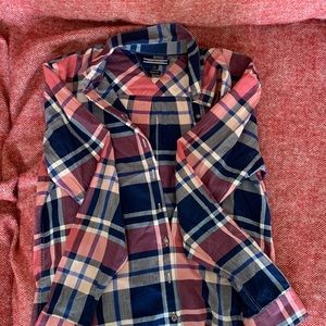Women Shirt - Tommy Hilfiger - Size 6